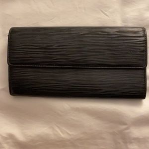 Louis Vuitton Black Wallet